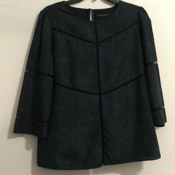 Banana Republic Tops - Banana Republic blouse
